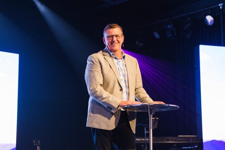 Ken Wootton speaking at Highlands Church